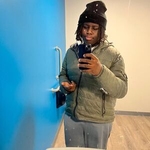 Meet your Posher, Mohamed